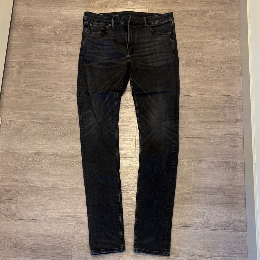 American Eagle “stacked skinny” next level flex jeans.  Size 36x32